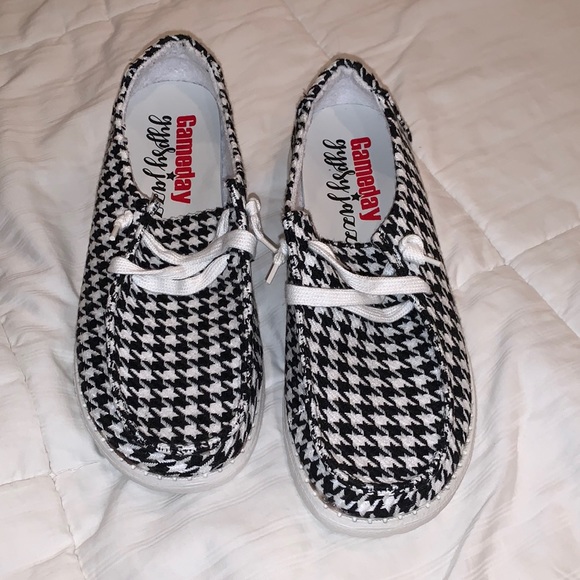 Gypsy Jazz Shoes - Gypsy jazz game day slip-ons